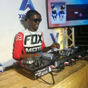 King-Lee-–-Xclusiv-Live-Sessions-Jimbo-Sounds-Hiphopza King Lee – Xclusiv Live Sessions (Jimbo Sounds)