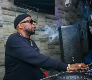 Dj Maphorisa Sir Trill – Usile Wena abakutsheli ft. Shino Kikai Vaalnation Mellow sleazy Dj Maphorisa Sir Trill – Usile Wena abakutsheli ft. Shino Kikai Vaalnation Mellow sleazy