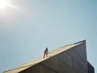 ALBUM: Daniel Caesar – Freudian Daniel Caesar Freudian