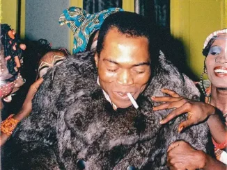 AKA – Fela In Versace (Feat. Kiddominant)