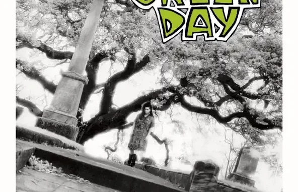 Green Day 1,039 Smoothed Out Slappy Hours (Deluxe Edition Green Day 1,039 Smoothed Out Slappy Hours (Deluxe Edition
